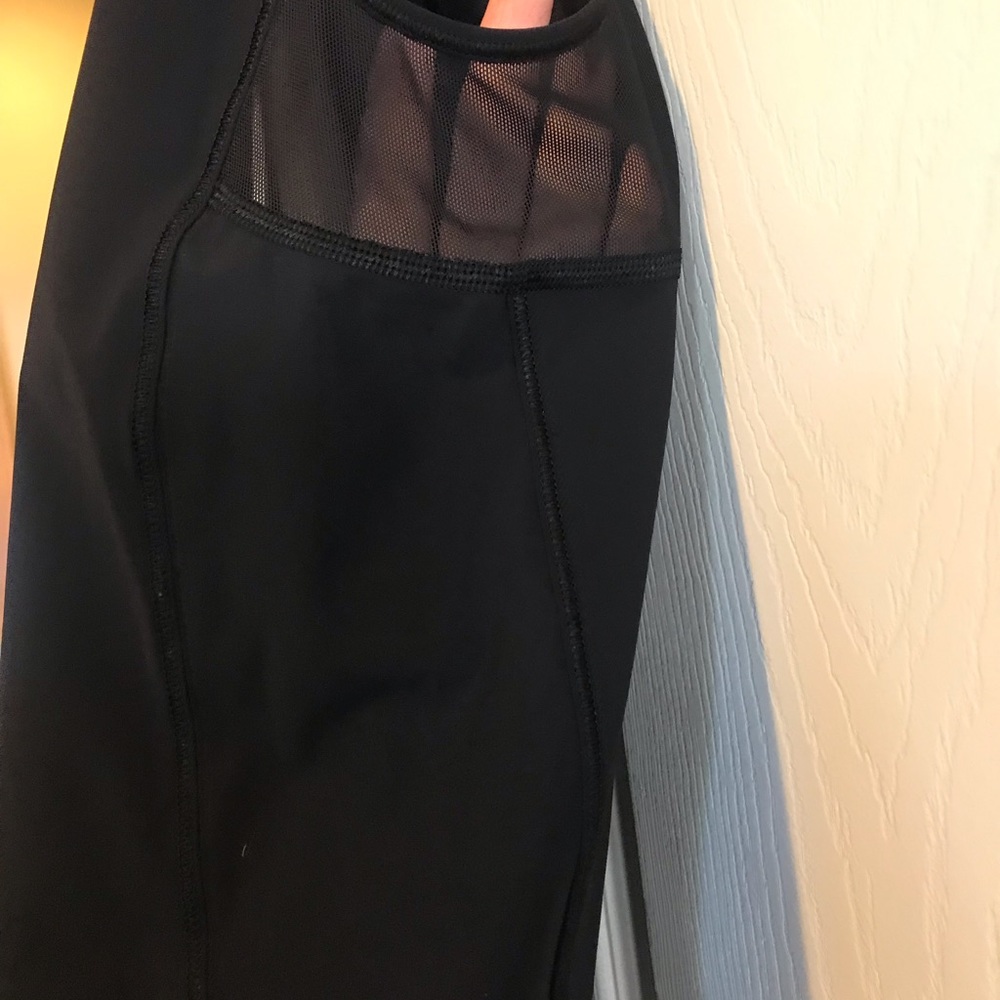 Lululemon Tank - Picture 3 of 5